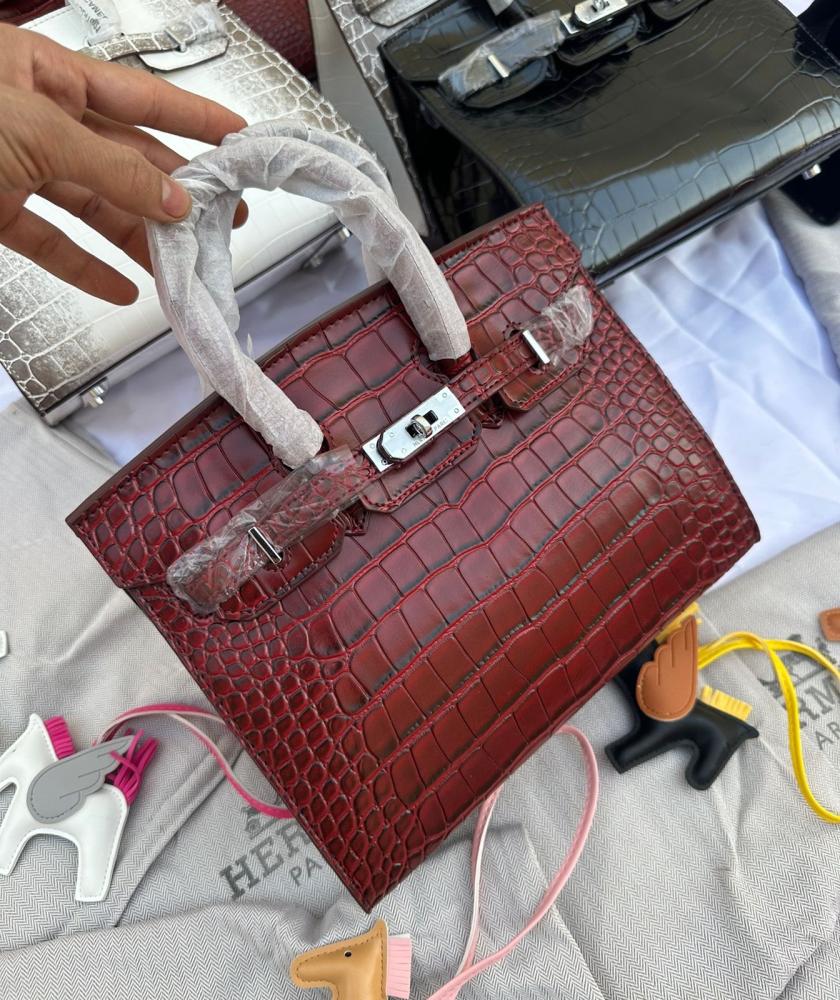 شنطه بيركن هرمز لوقو فضي  كوالتي