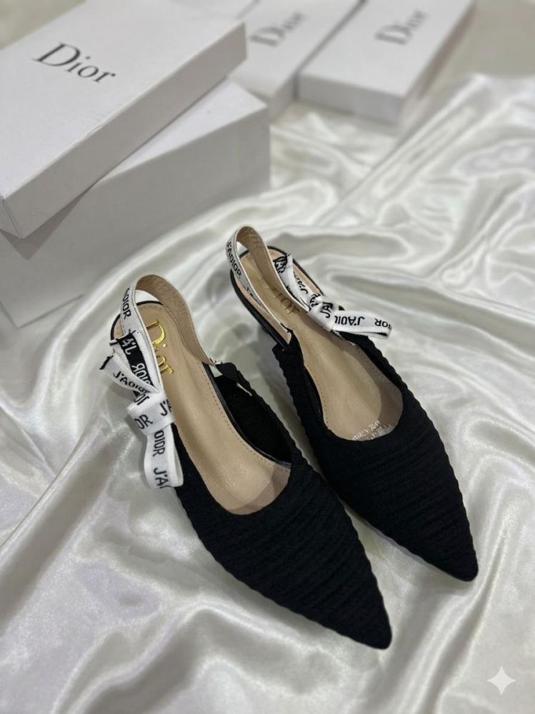 Black Dior heel