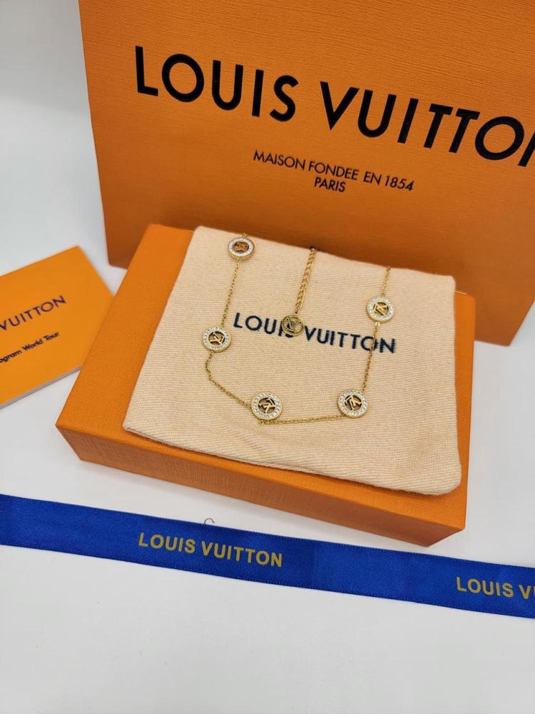 Louis Vuitton necklace with accessories