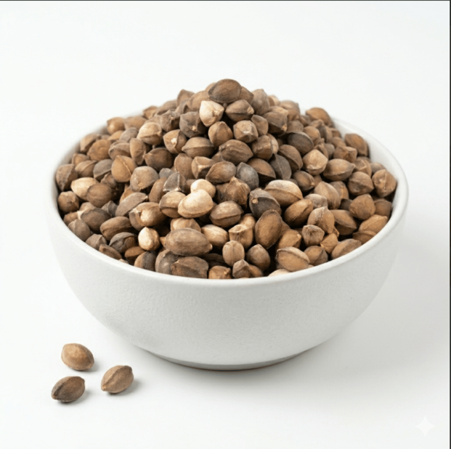 Natural moringa seeds