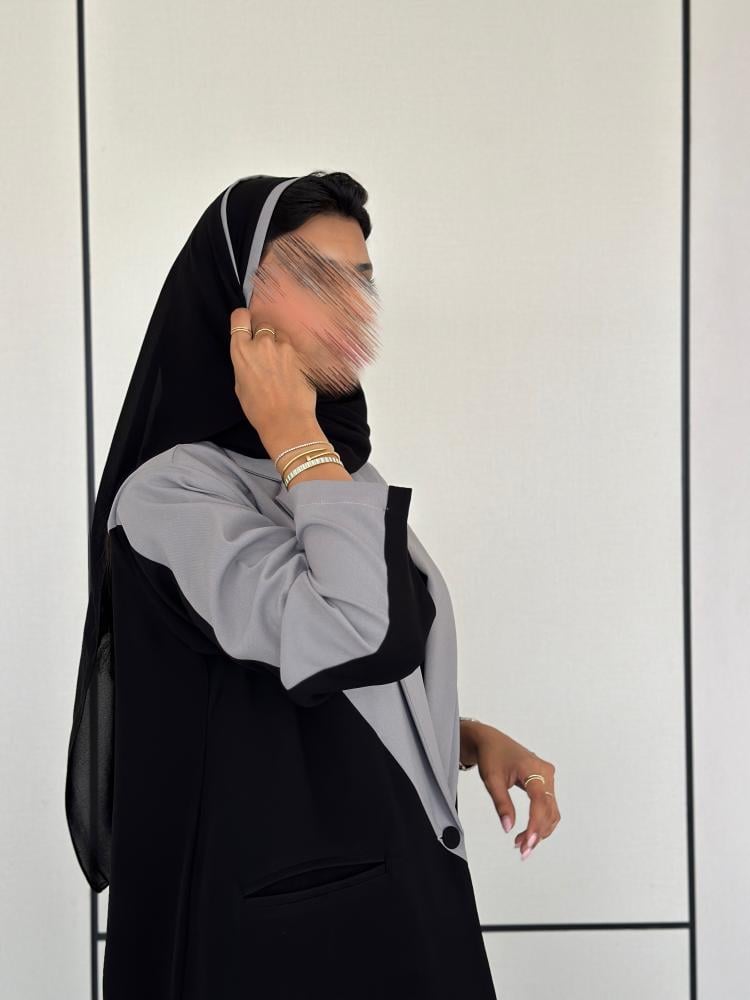عباية-نسائية-نص-كلوش-كريب