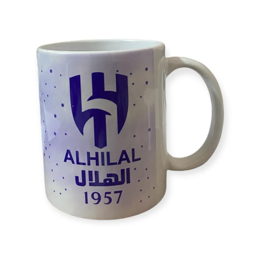 كوب أبيض بشعار نادي الهلال
