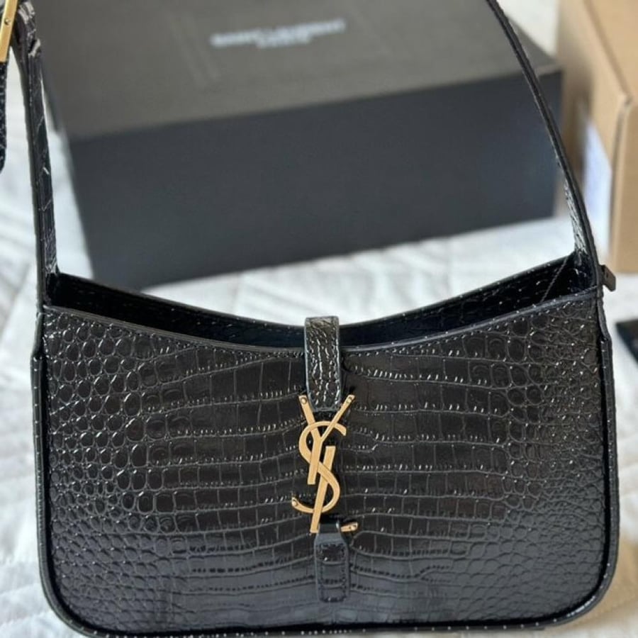 SAINT LAURENT