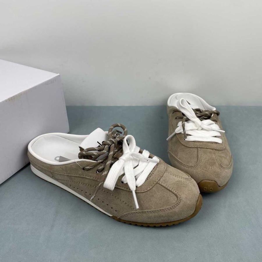 ALO Sunset Sneaker