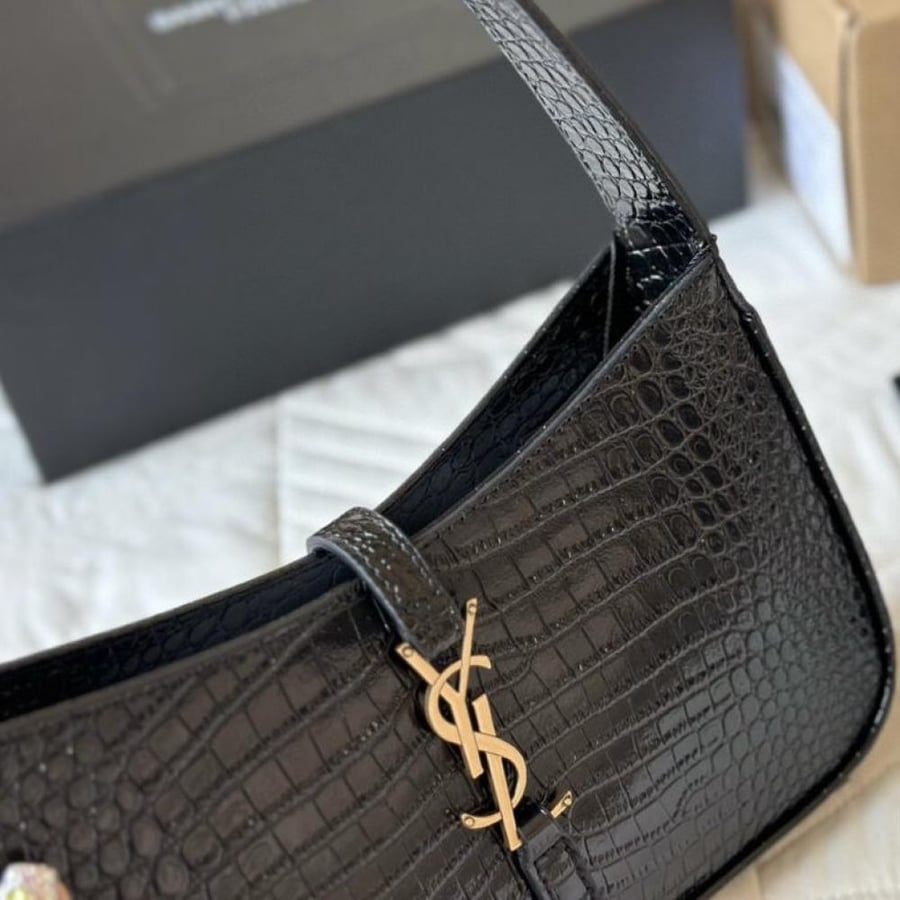 SAINT LAURENT