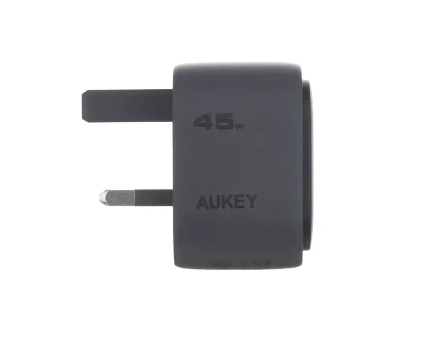 Wall charger OK GaN PD with 45-watt capacity