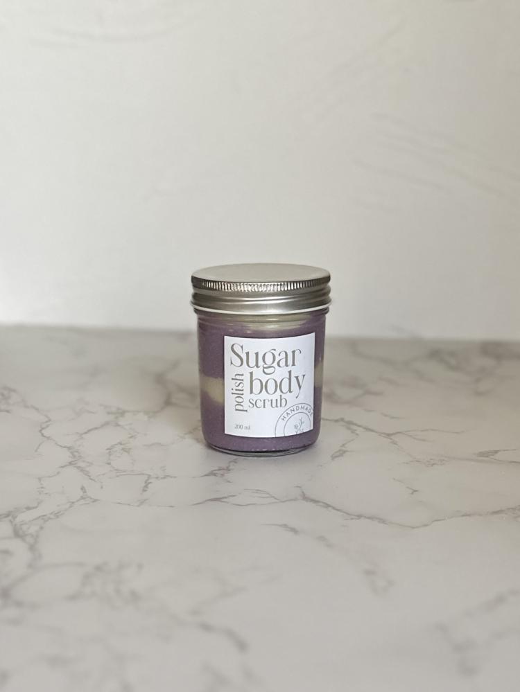 Lilac scrub