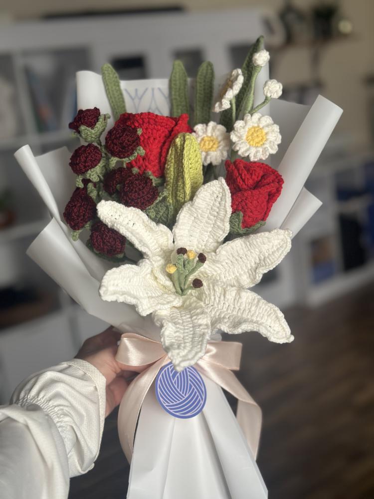 Red flowers bouquet