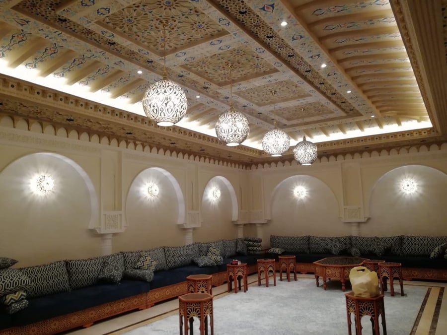 معلقة نحاسية مغربية كروية لون ذهبي