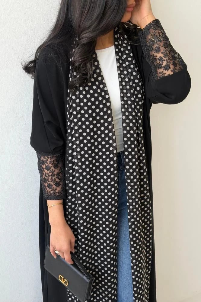 Lace & dots