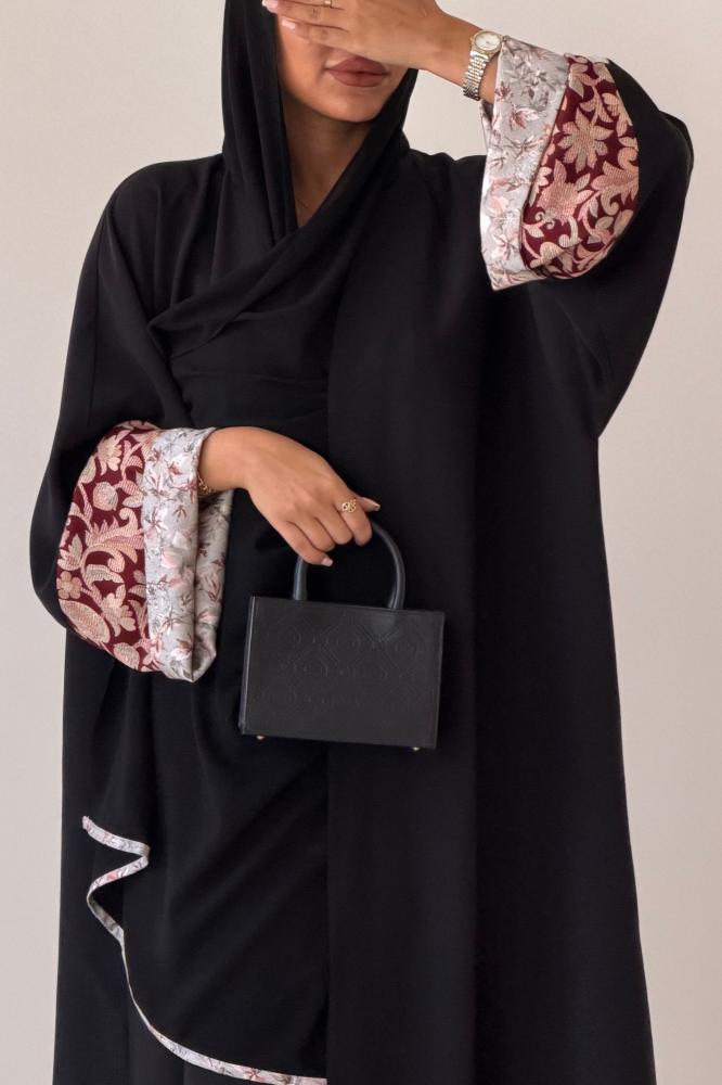 Kashmiri maroon