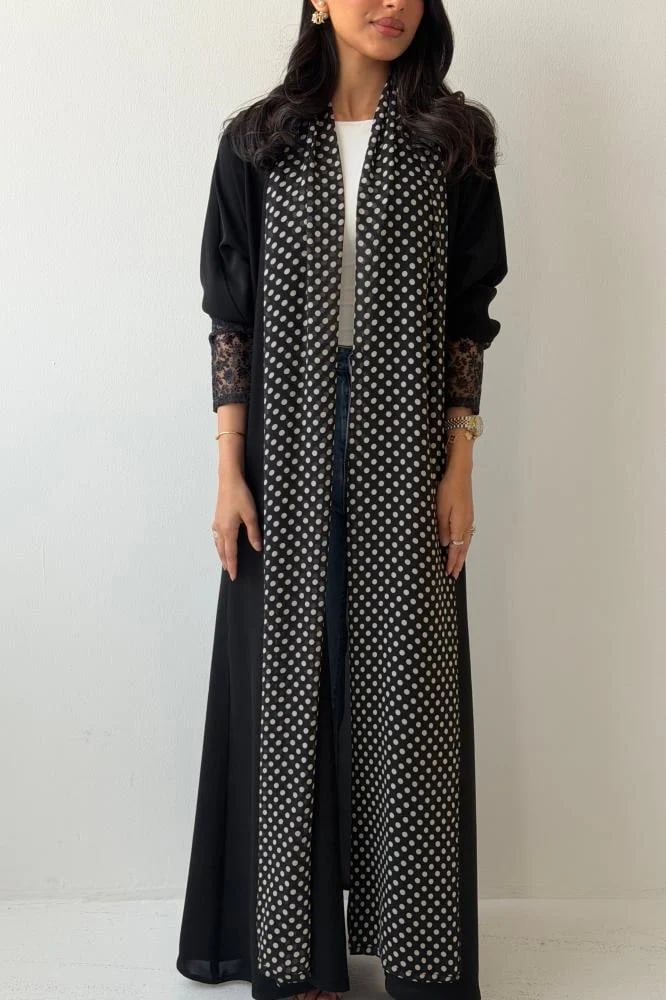 Lace & dots