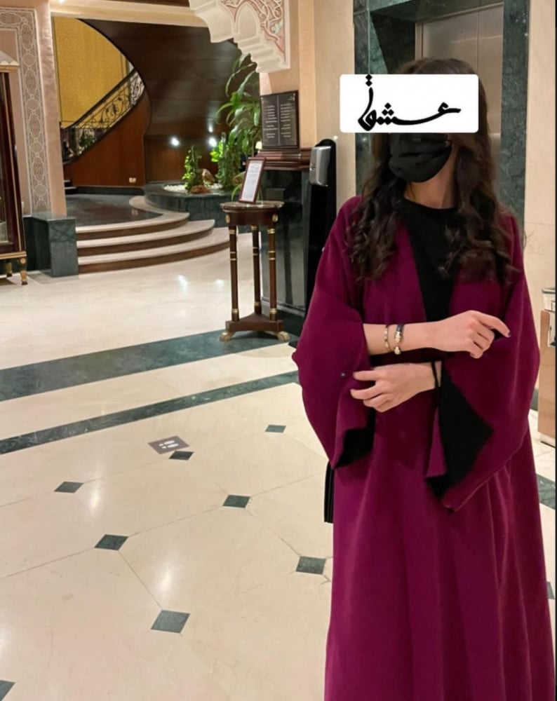 عباية Noir Rose