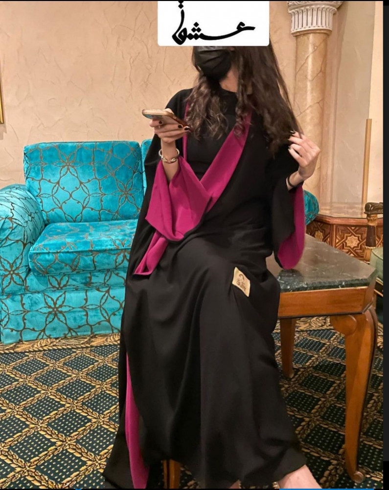 عباية Noir Rose