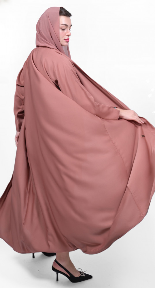 عباية ناعمة لون لحمي