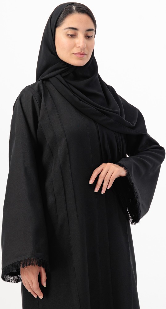 عباية سوداء أكمام هدب