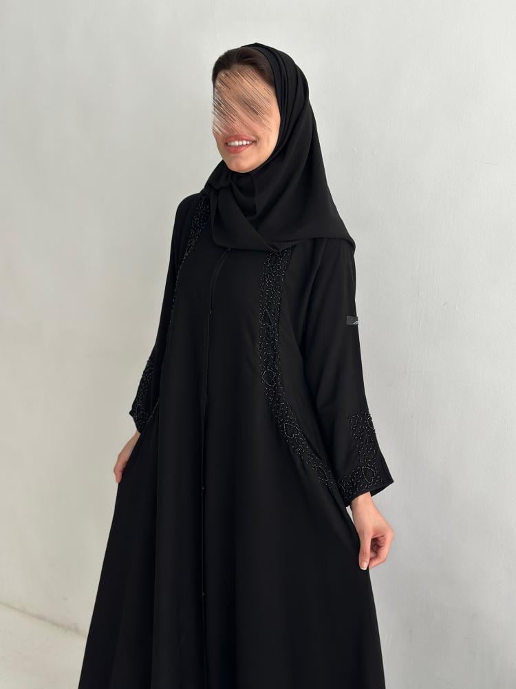 عباية رنا