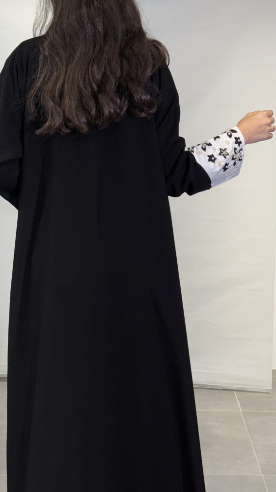 عباية هناء 810