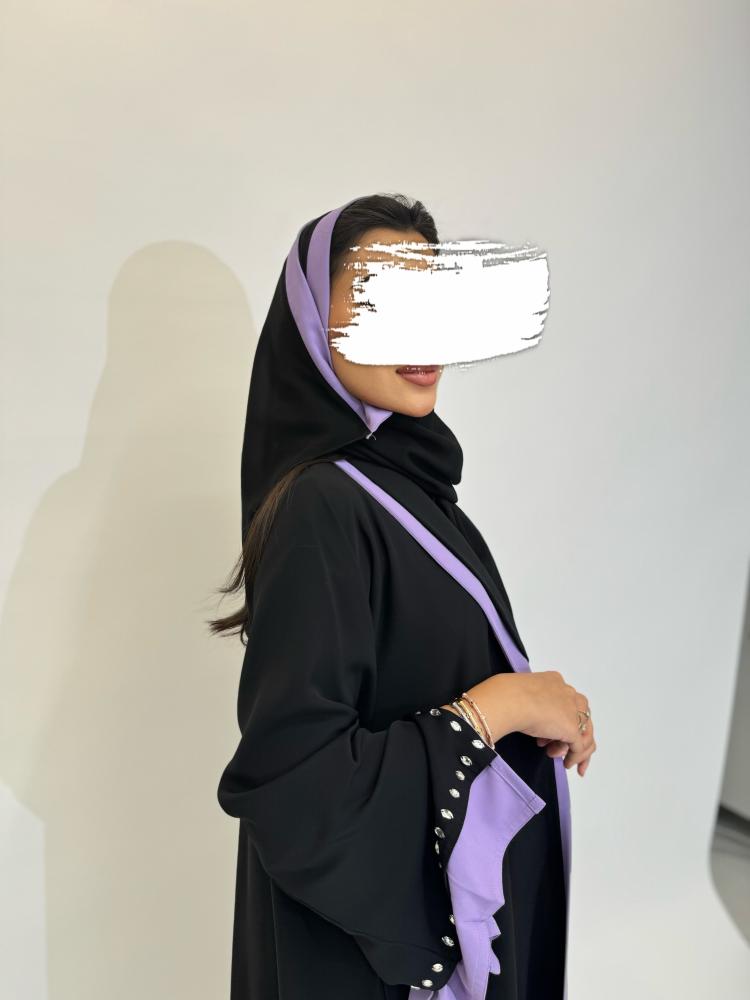عباية بأكمام دبل وياقه دبل