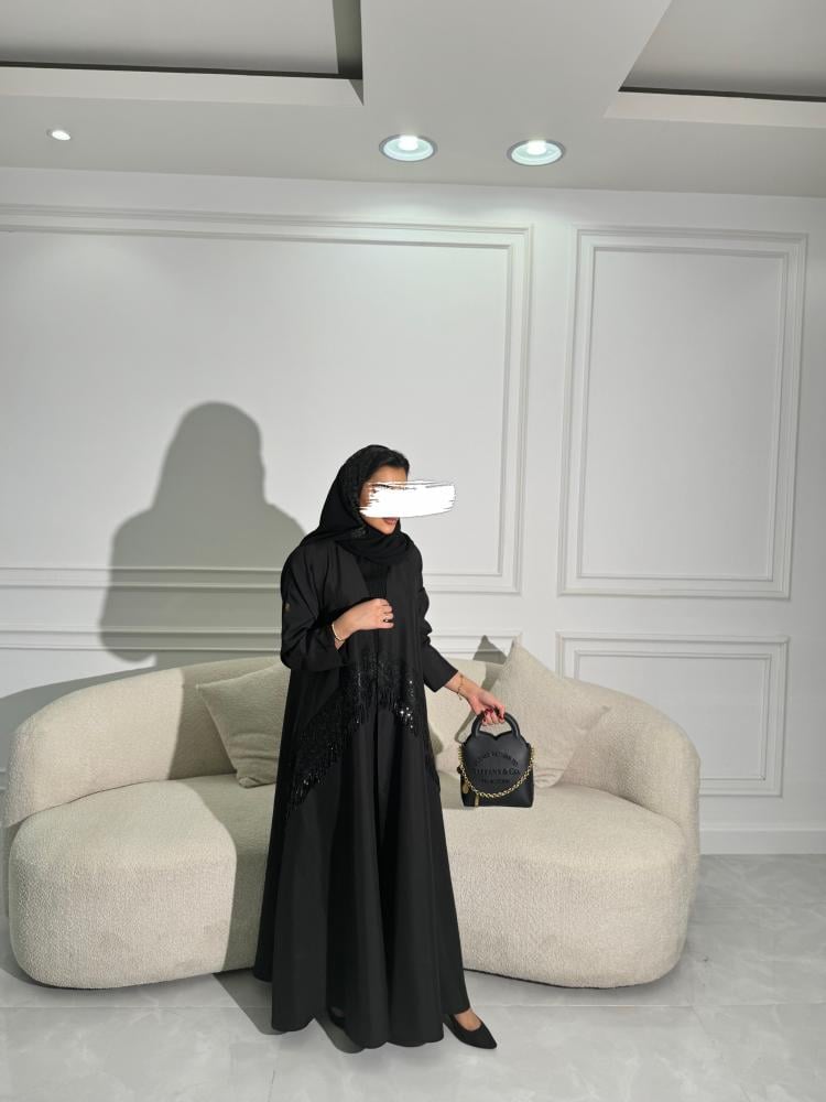 عباية تفتة بهدب ترتر