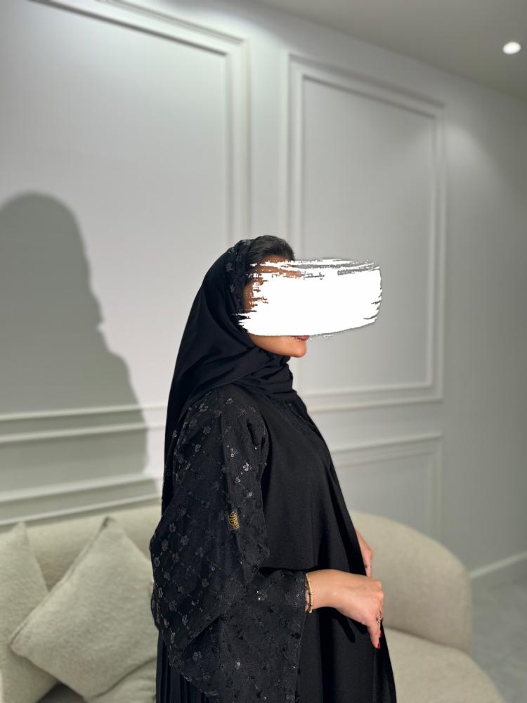 عباية بجاكيت خلف + كسرات