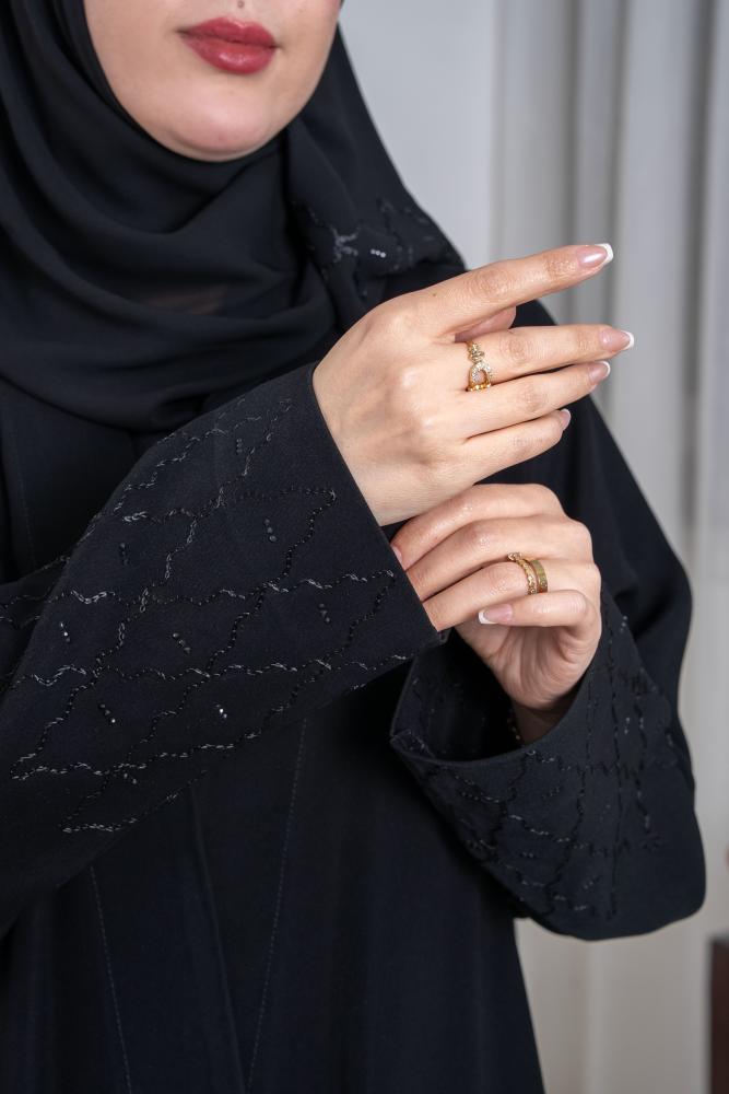 عباية نص كلوش_ تطريز كرستال فاخر
