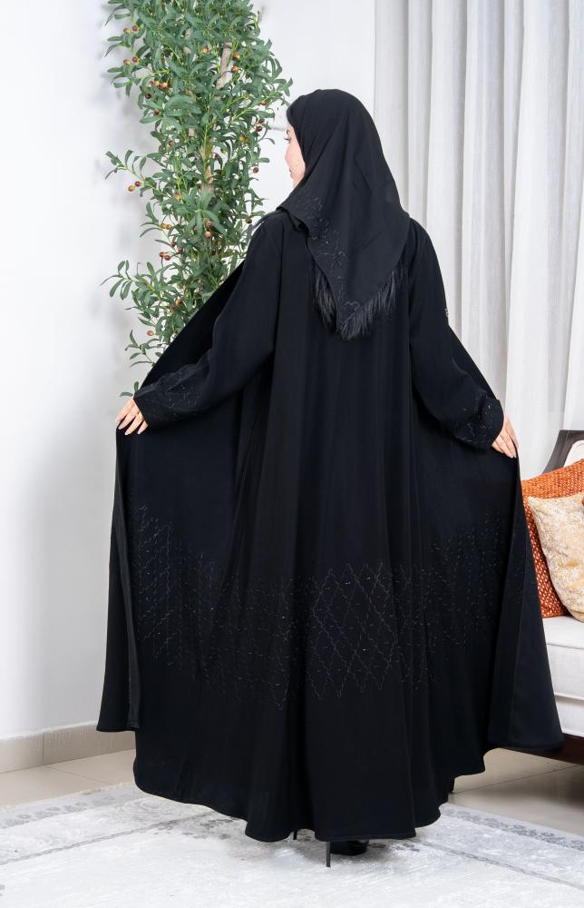 عباية نص كلوش_ تطريز كرستال فاخر