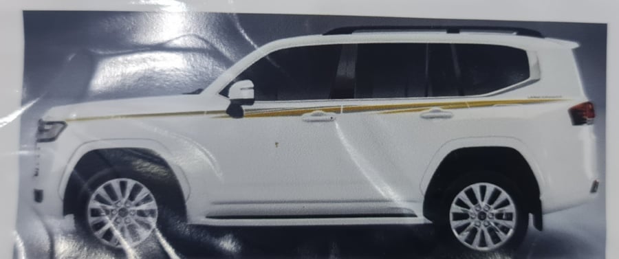 خط شطرطون لاندكروزر 2024 VXR