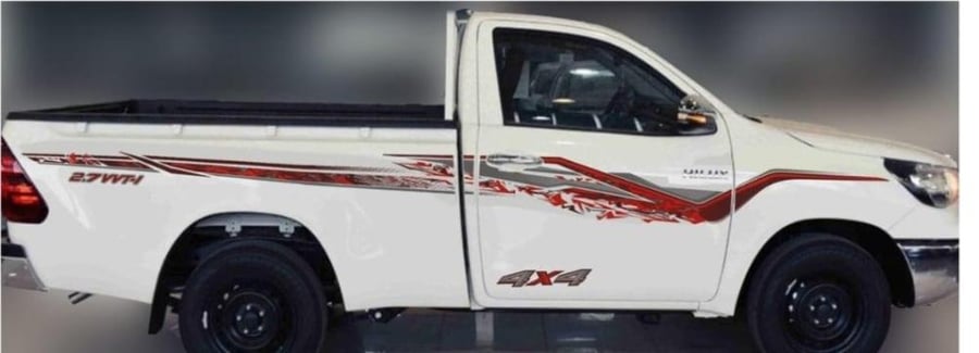 خط شطرطون هايلوكس ٢٠٢٤ 4x4
