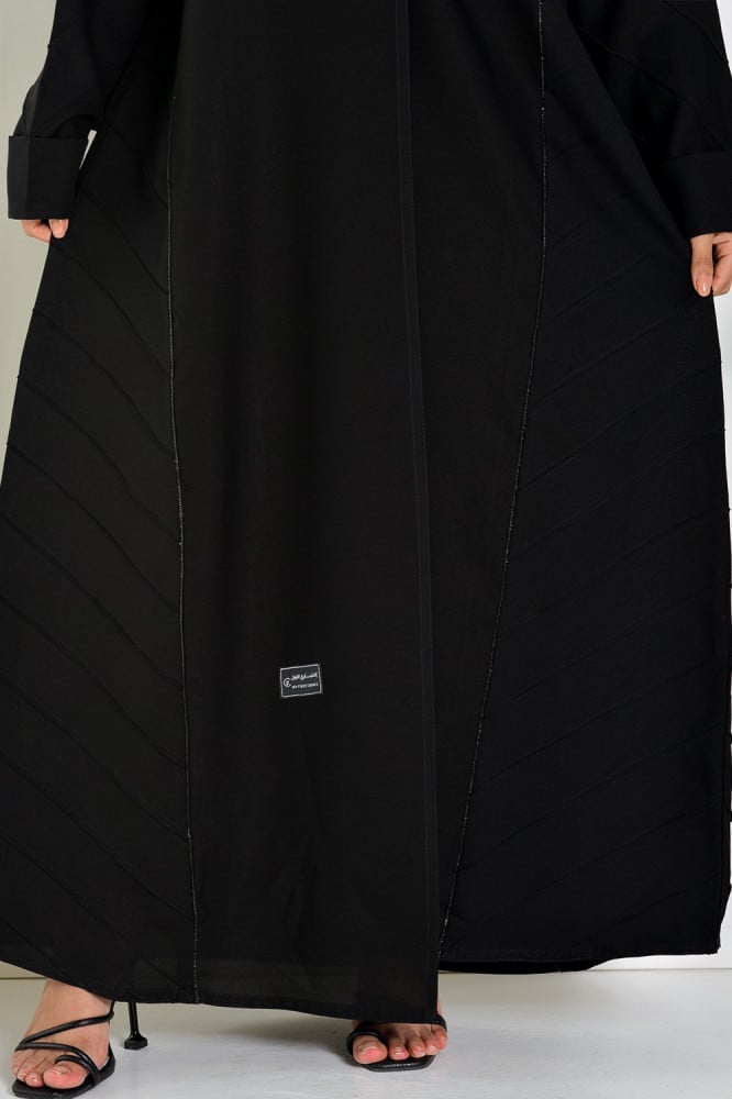 عباية كتان سوداء لف بمطاط مع جوانب مزينة بكريستال