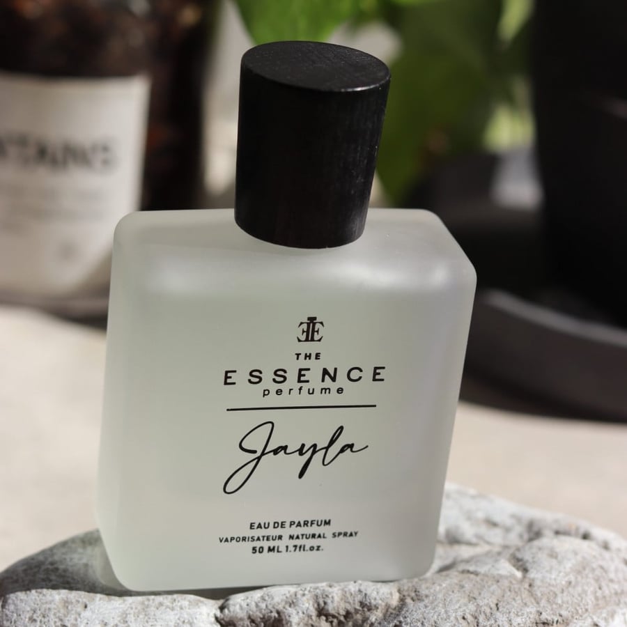 عطر جيلا