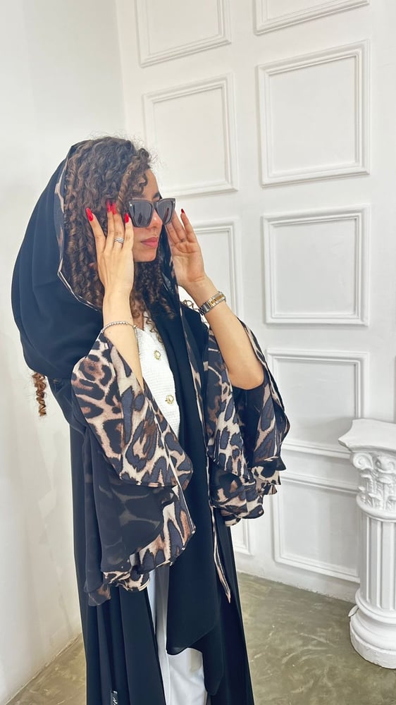 عباية بكم شيفون