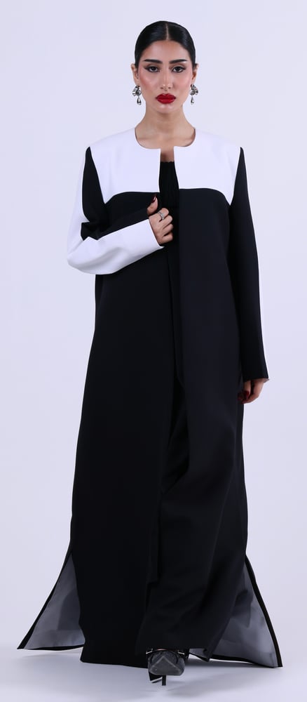 عباية مايا
