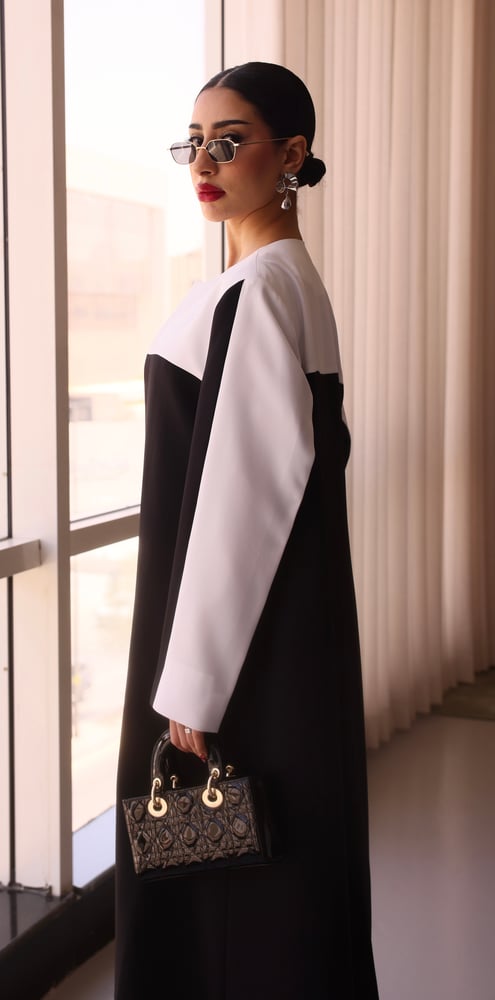 عباية مايا