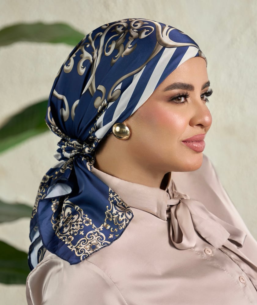 ميني تاي زخرفه كحلي