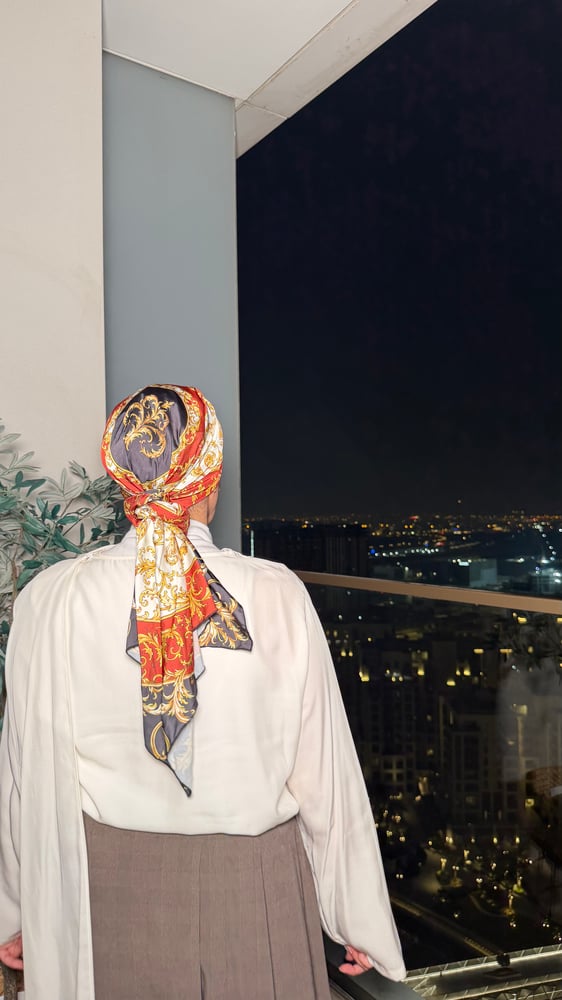 ميني تاي زخرفة ذهبي واحمر