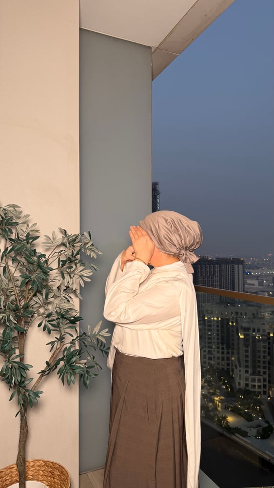 توربان لون كاكي بحبل من الخلف