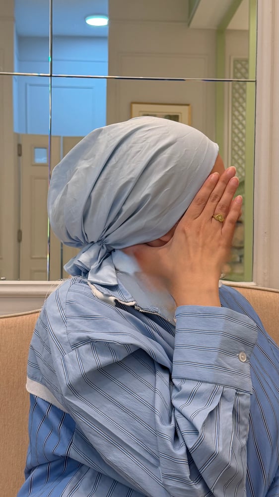توربان بيبي بلو بحبل من الخلف