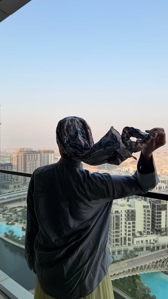 ميني تاي ازرق وبيج