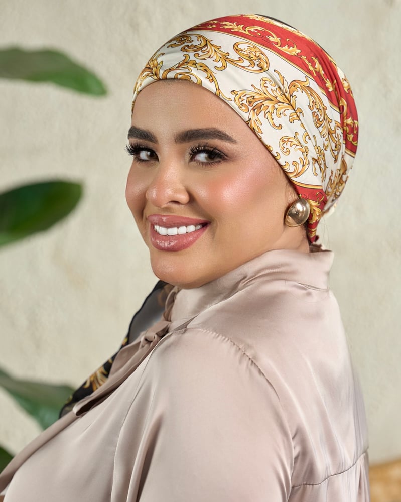 ميني تاي زخرفة ذهبي واحمر
