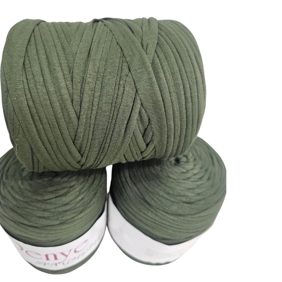Mocha Yarn  green 124