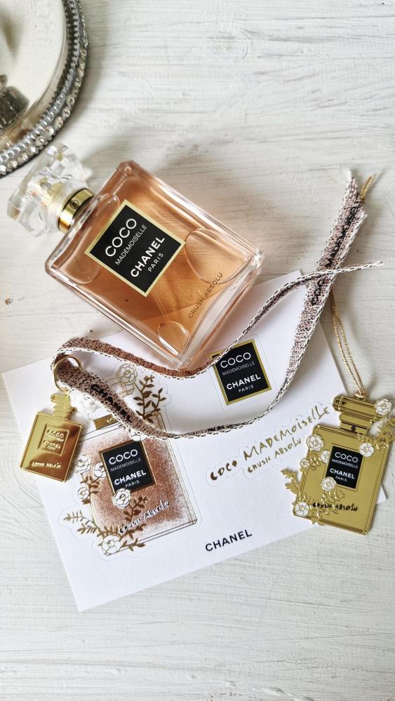 عطر Chanel Coco Mademoiselle Crush Absolu مع علبته الأصلية
