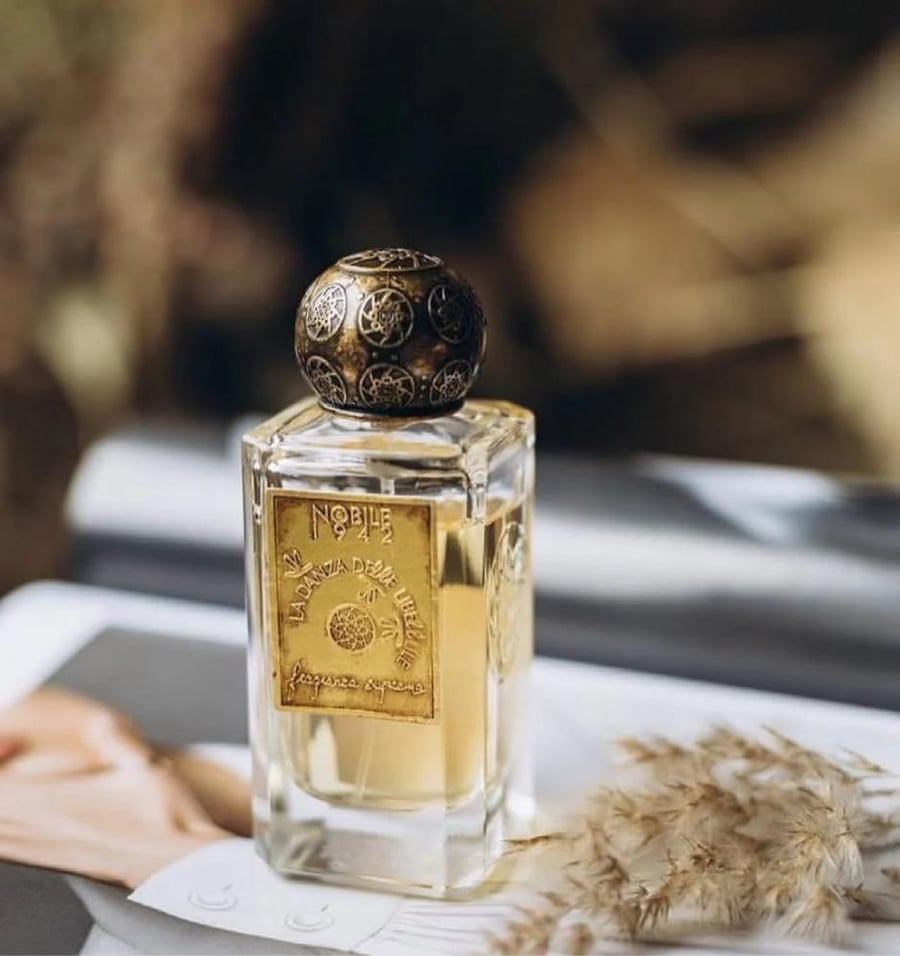 عطر لا دانز ديل ليبلولي نوبل 1942 -75 مل