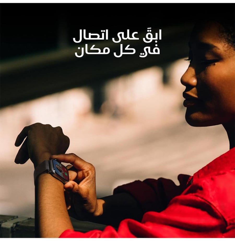 ساعة أبل الجيل الحادي عشر اللون ألأسود مقاس 42 مم GPS