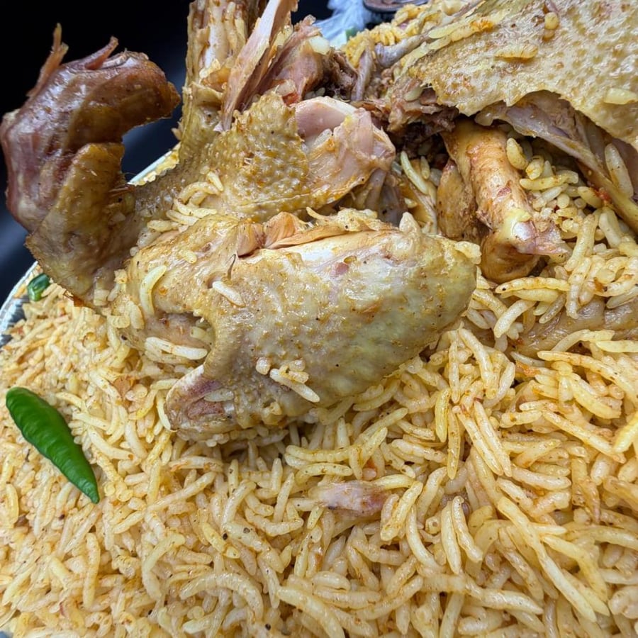 مضغوط ديك بلدي