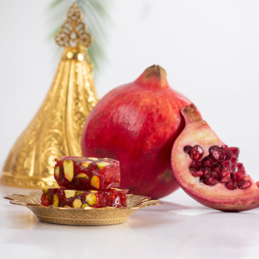 راحة بالفستق والرمان