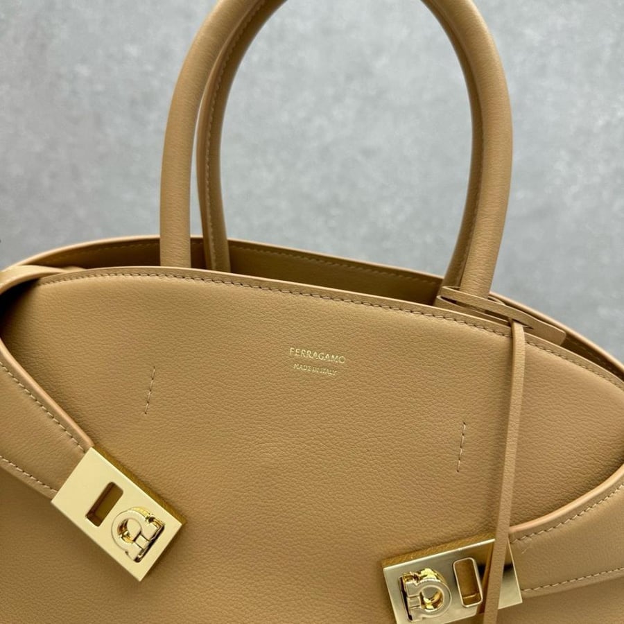 Salvatore Ferragamo bag 32cm