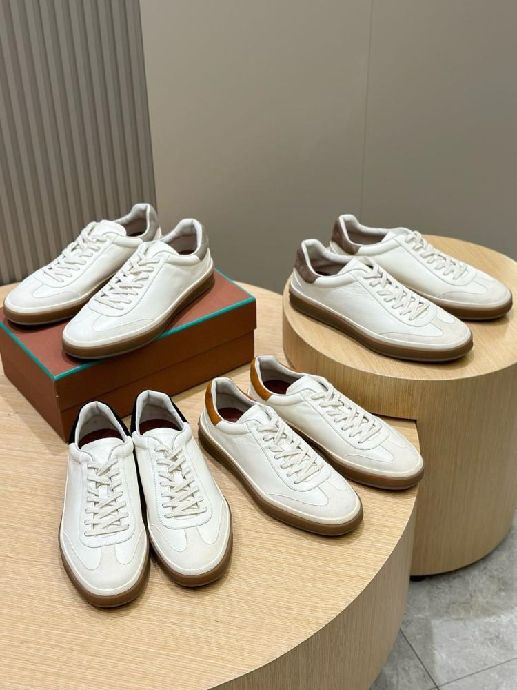 Loribiana shoe