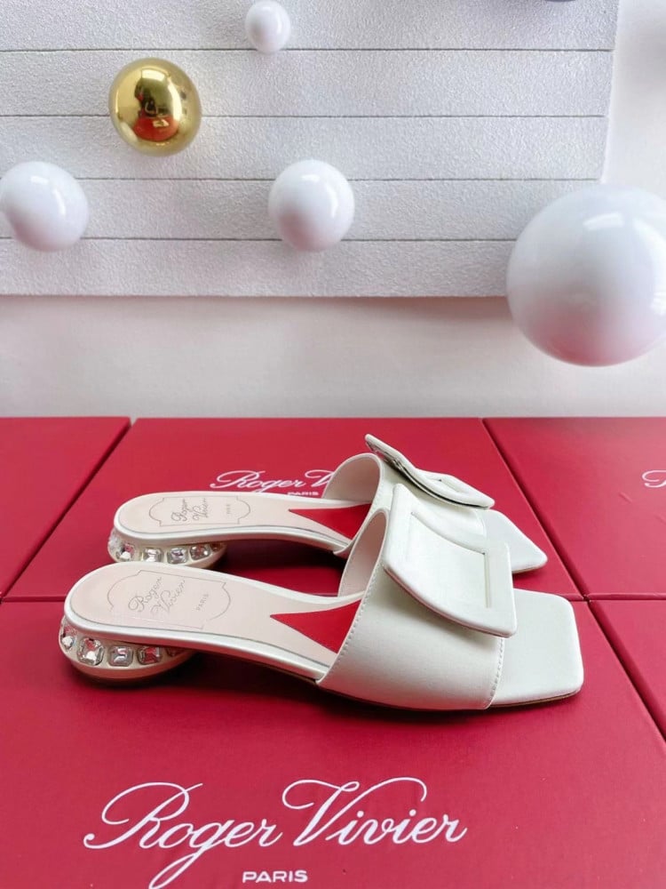 Slippers Roger Vivier