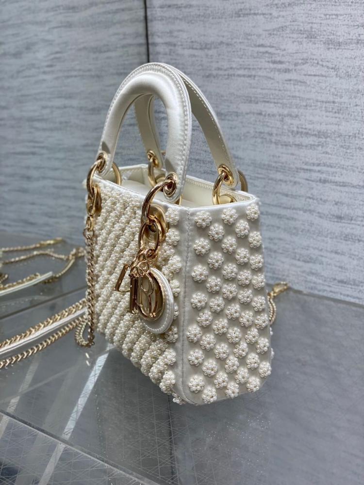 حقيبة ديور صناعة يدوية 17cm